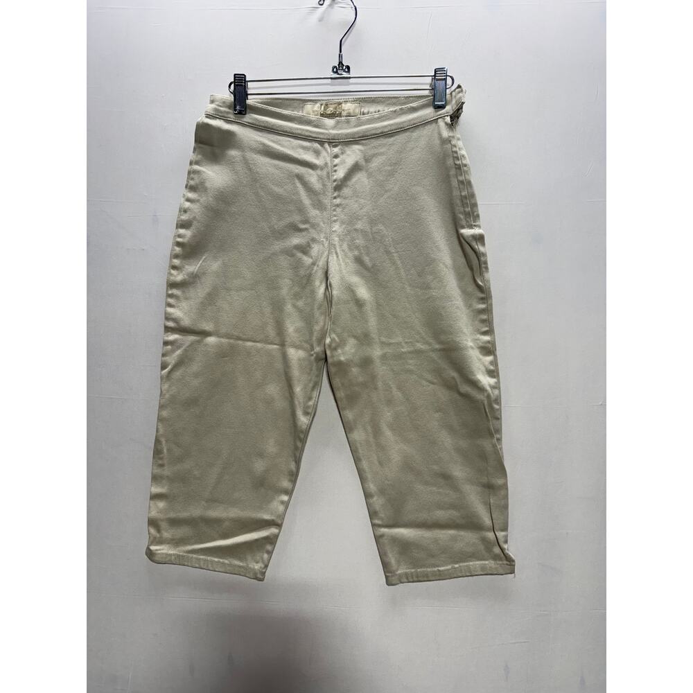 Life Energy Intelligence Beige Capris, Women's Size 3 - Casual Pants
